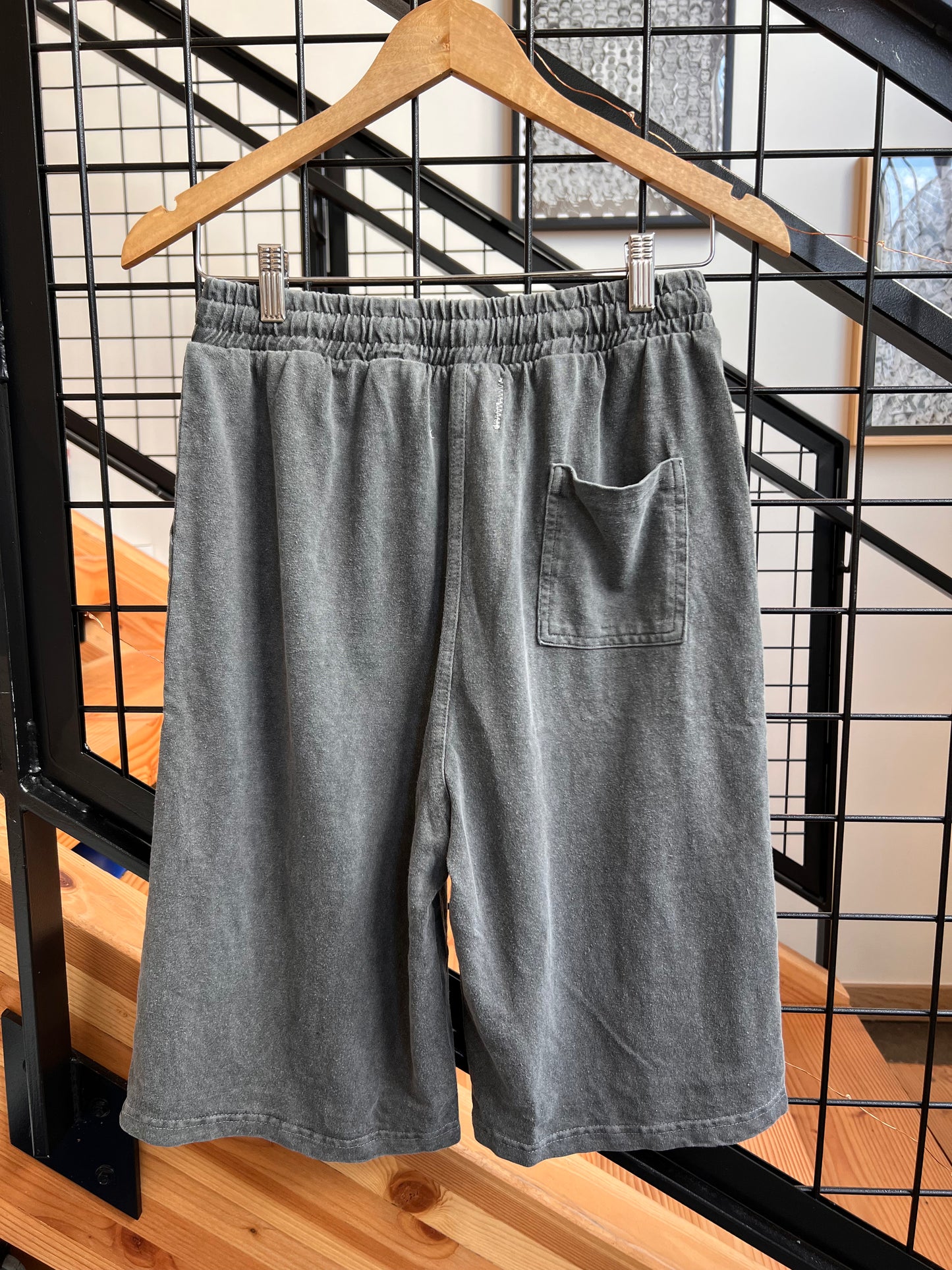 Hemp/Cotton Bermuda Pocket Shorts - Vintage Black