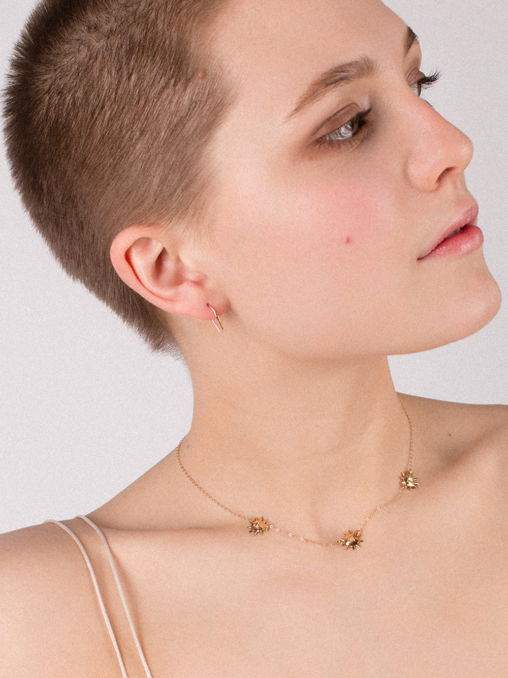 Small hook poke earrings