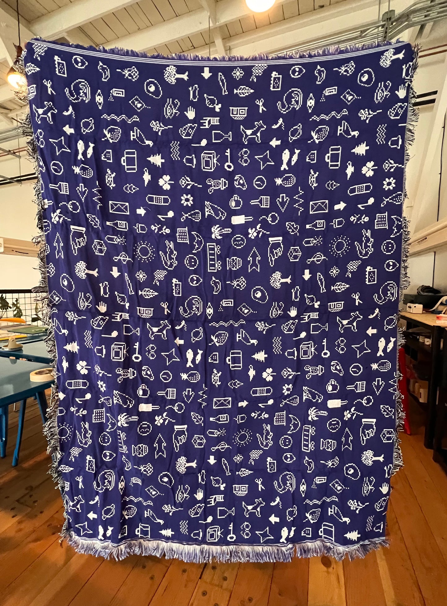 Cairo Throw - Blue/White