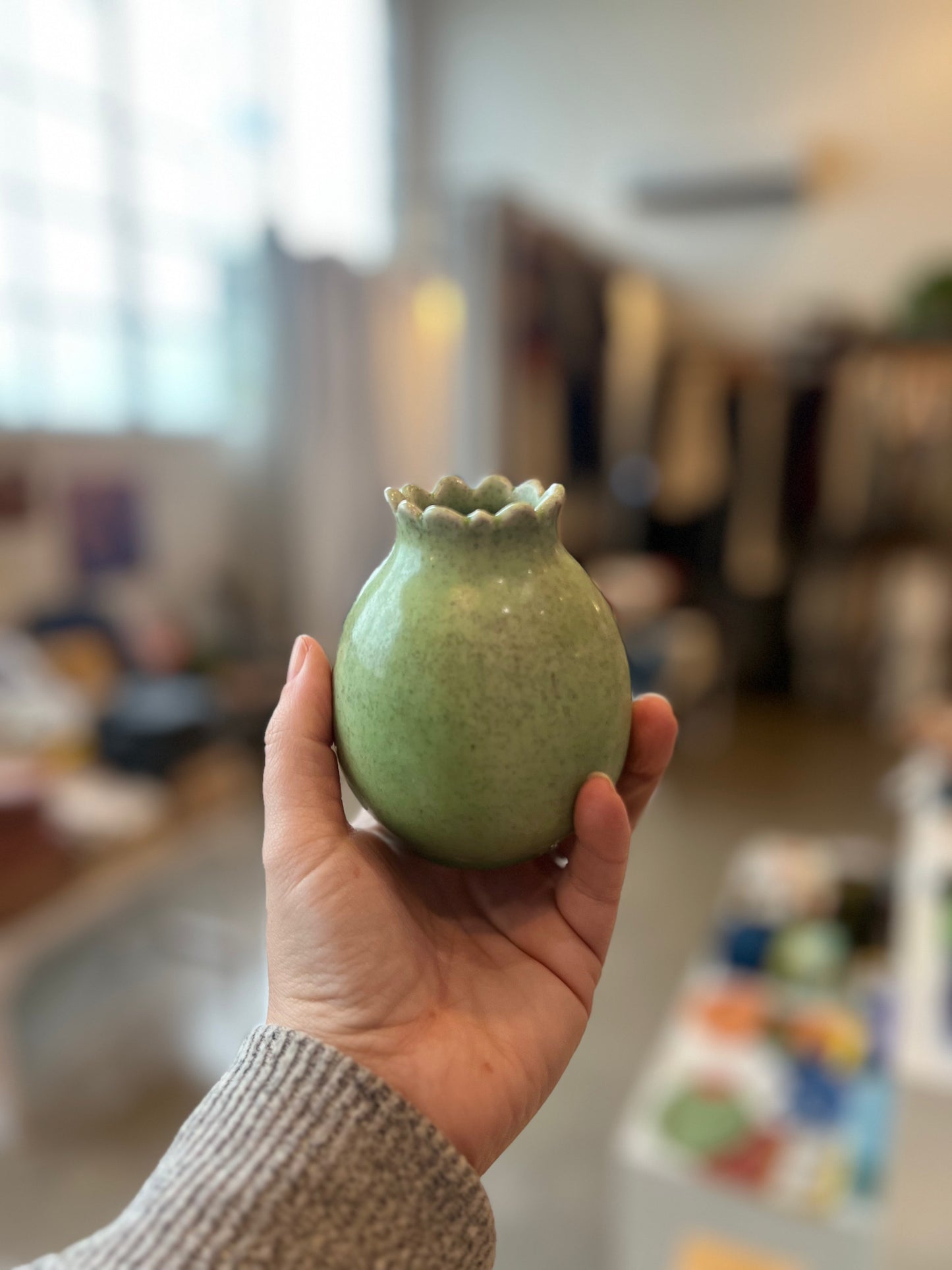 Ruffle Bud Vase - Matcha