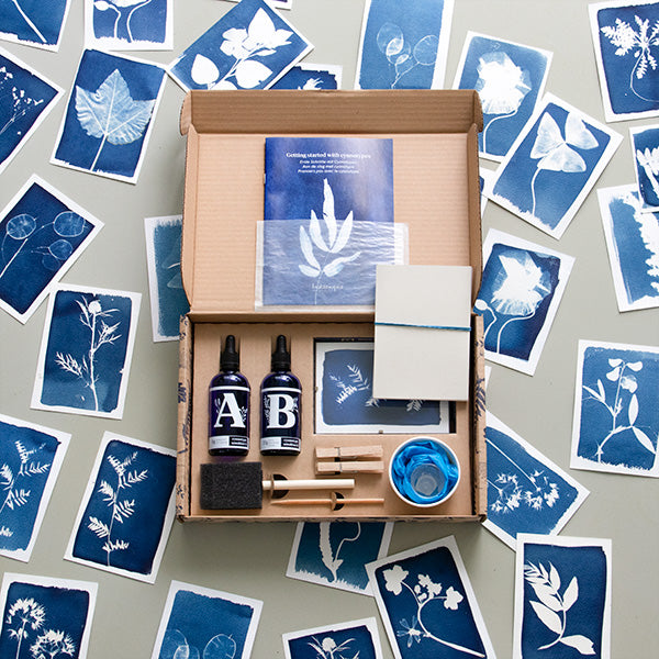 Cyanotype DIY Kit