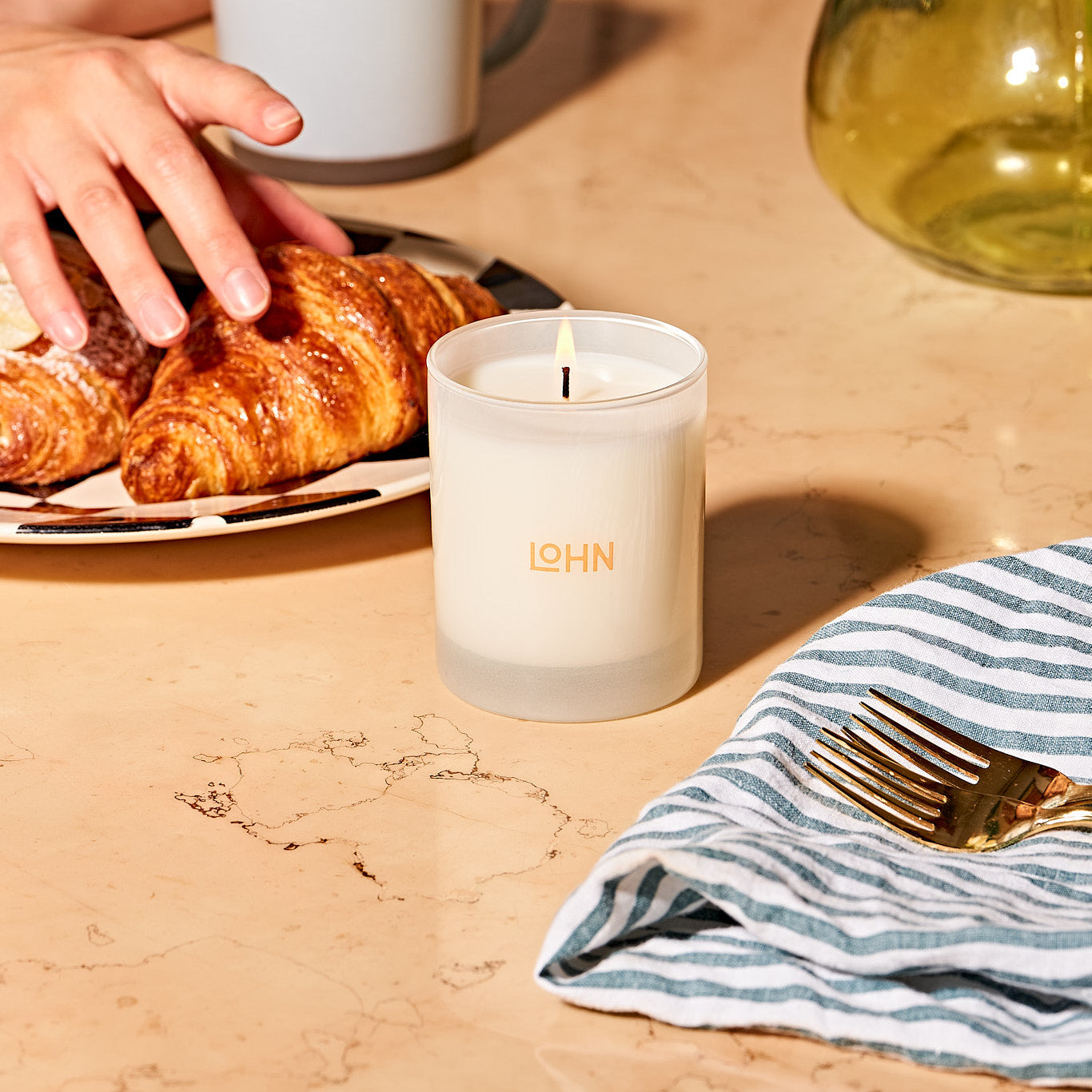 Lohn Candle - FEU - Cardamom & Coconut