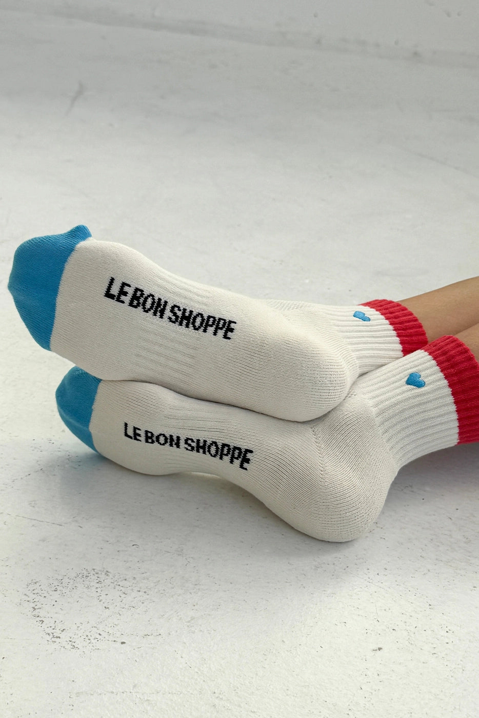 Embroidered Color Block Girlfriend Socks - Blue/Red Heart