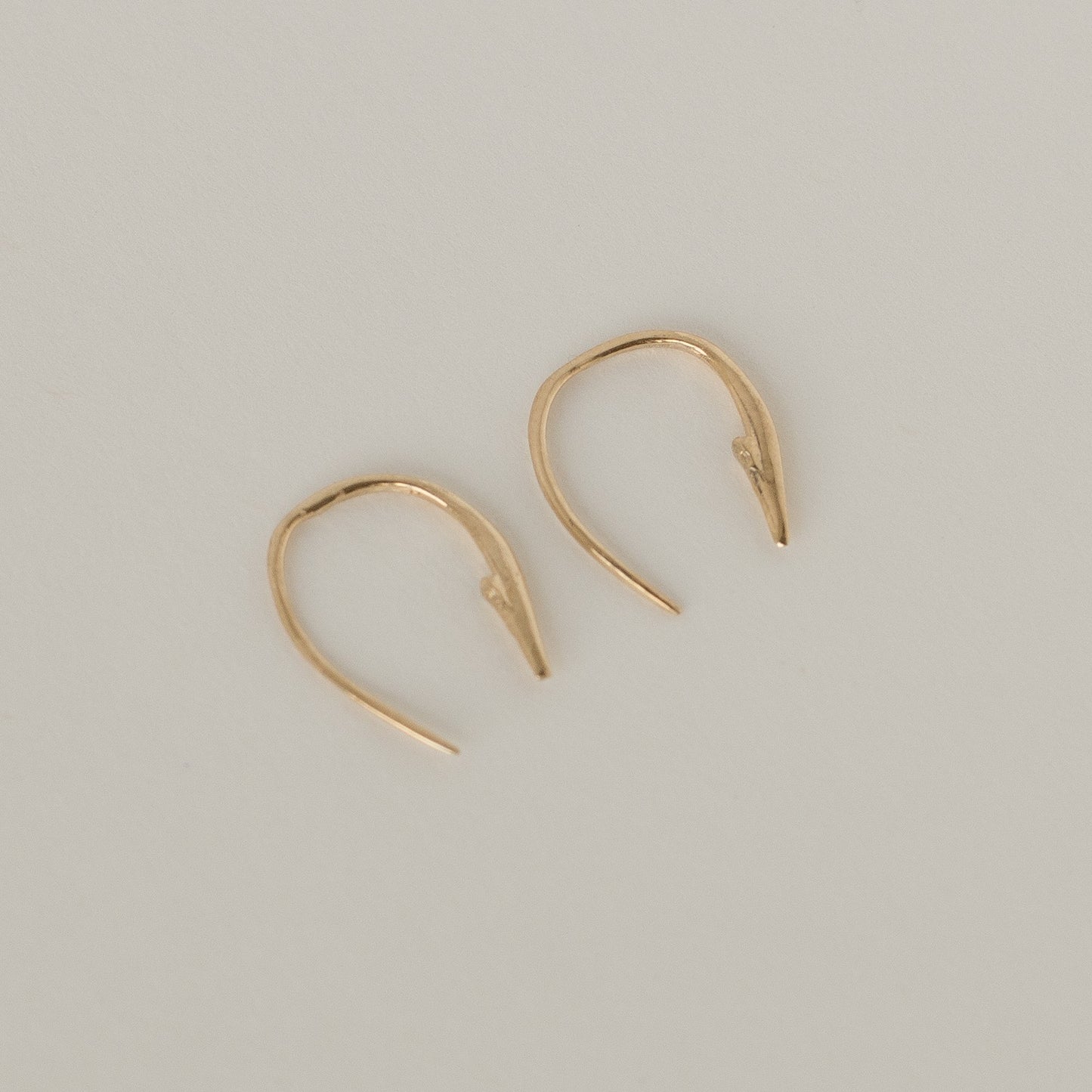 Small hook poke earrings