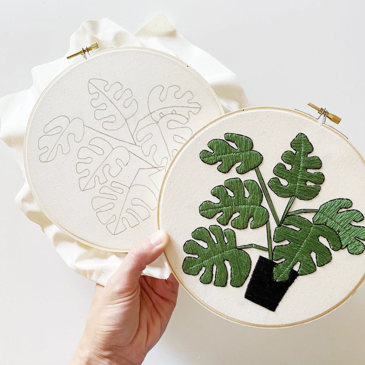 Monstera Embroidery Kit