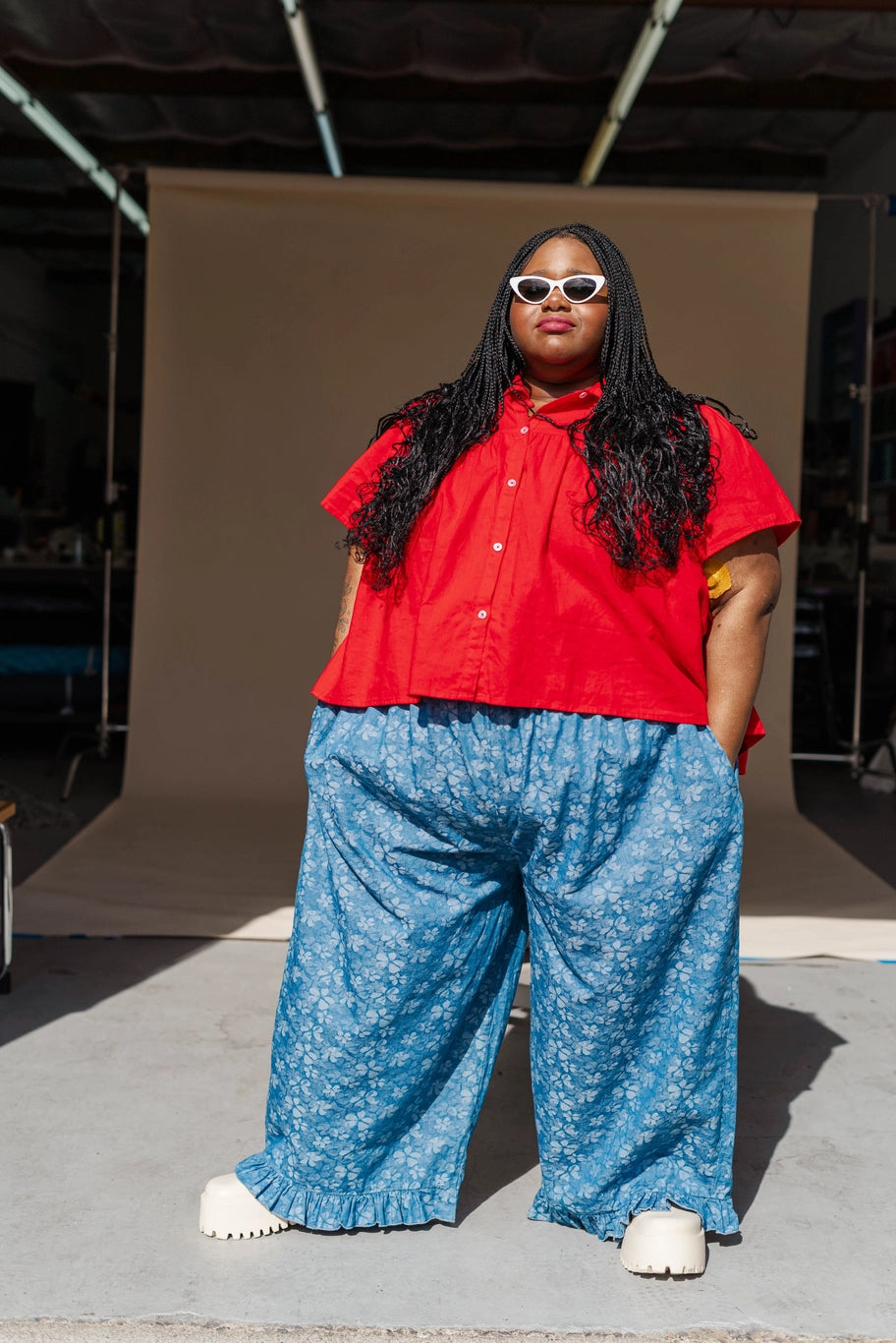 Floral Chambray Ruffle Pant