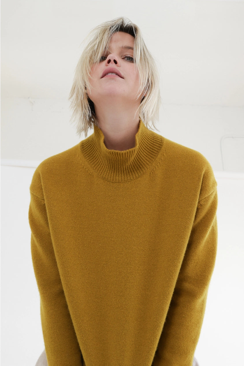 Wool Turtleneck Long Sleeve Sweater